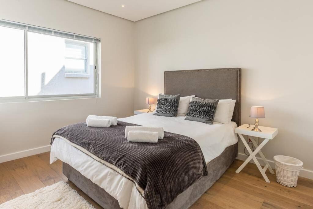 Exquisite Lion's Head Views In Bantry Bay * Cape Town