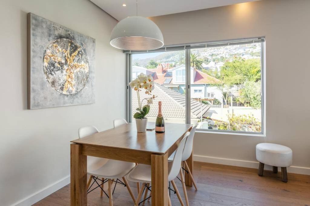 Exquisite Lion's Head Views In Bantry Bay *