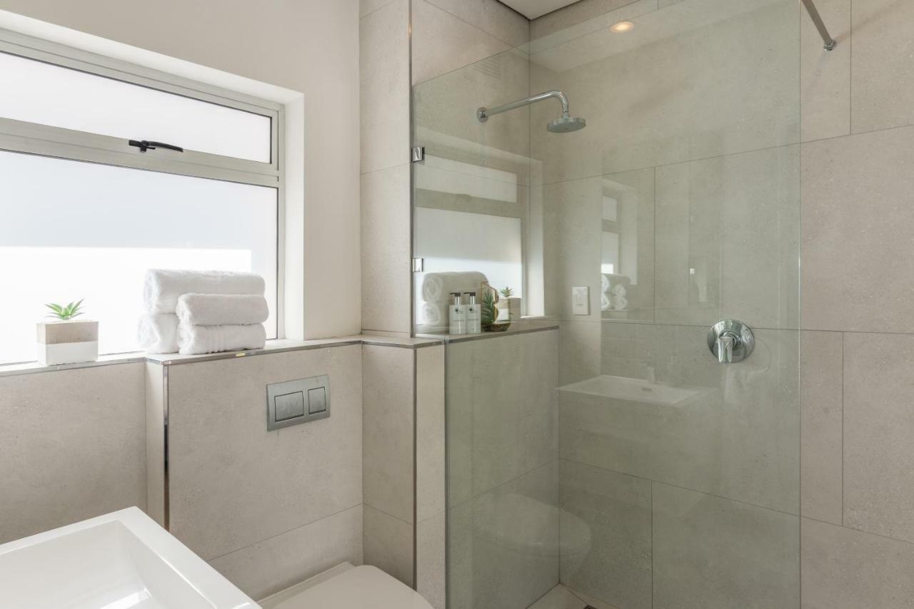 Exquisite Lion's Head Views In Bantry Bay *
